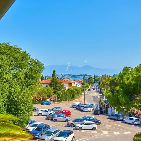 King Loft - Attico Vista Lägenhet Sirmione