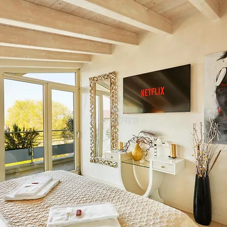 Apartment King Loft - Attico Vista Sirmione